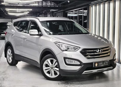 Hyundai Santa Fe, 2012