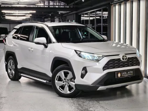 Toyota Rav4, 2021